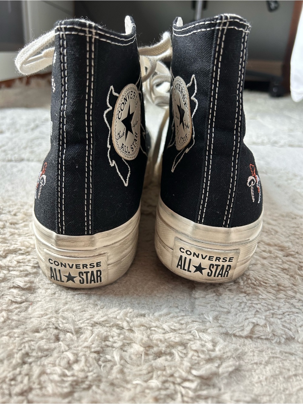 Converse Chuck Taylor All Star Lift Sneakers Enchanted Garden Embroidered 7.5 - Picture 8 of 9